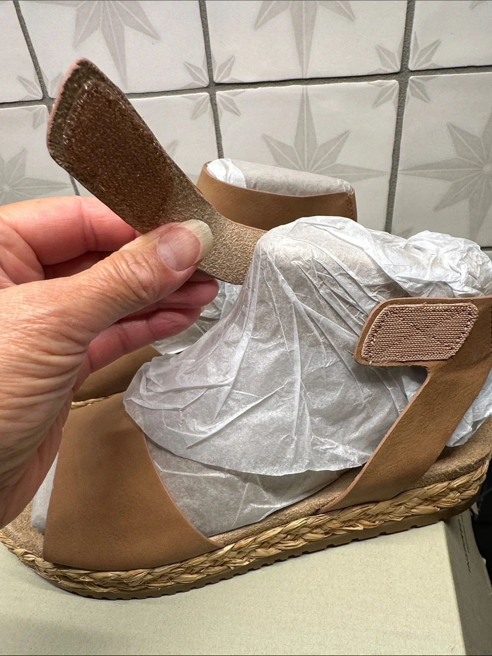 SOUL by NaturalizerWomen’s Tan Espadrille Wedge Sandals - Deara Size 6.5 NIB